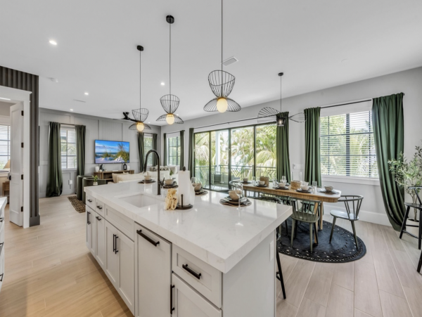 Bradenton Beach Vacation Rental with 8 Bedrooms & Bay views