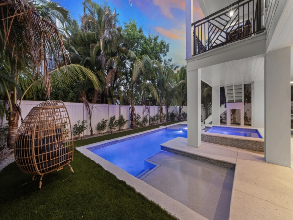 Bradenton Beach Vacation Rental with 8 Bedrooms & Bay views