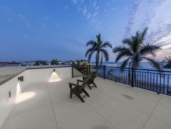 Bradenton Beach Vacation Rental with 8 Bedrooms & Bay views