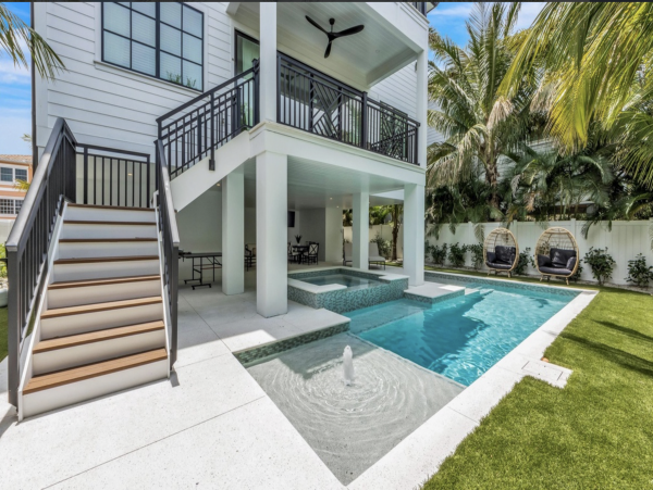 Bradenton Beach Vacation Rental with 8 Bedrooms & Bay views