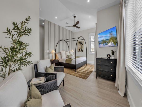 Bradenton Beach Vacation Rental with 8 Bedrooms & Bay views