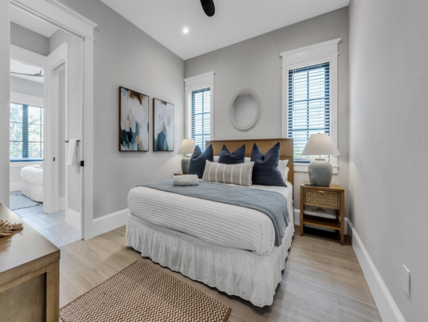 Bradenton Beach Vacation Rental with 8 Bedrooms & Bay views