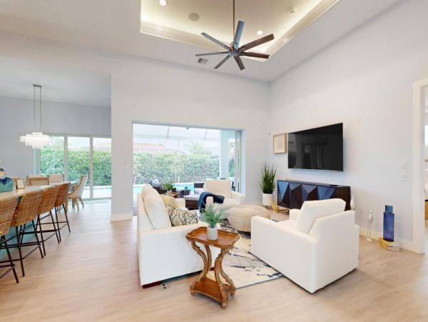 Luxury Marco Island Vacation Home with Private Pool & Spa