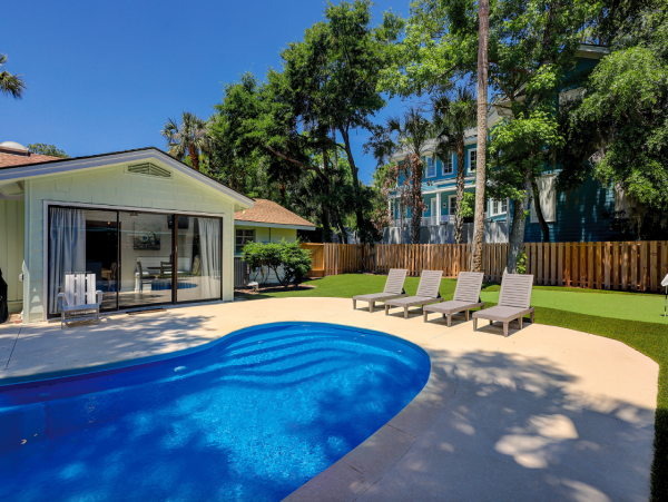 Hilton Head Vacation Pool Home Sleeps 14 Guests