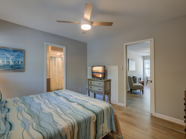 Hilton Head Vacation Pool Home Sleeps 14 Guests