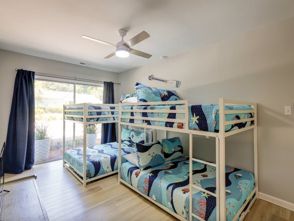 Hilton Head Vacation Pool Home Sleeps 14 Guests