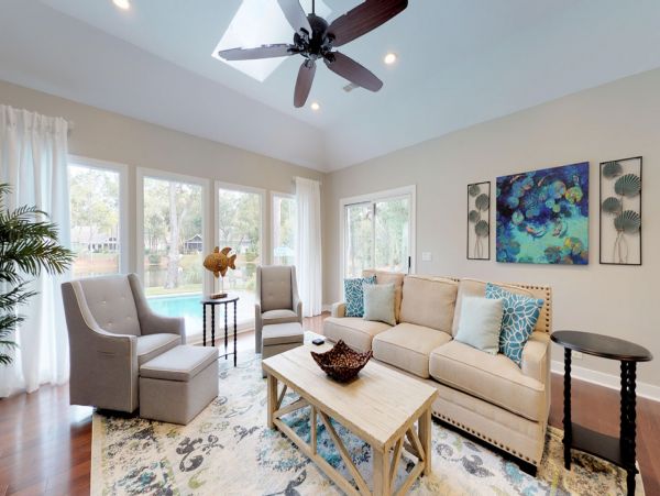 Hilton Head 5 Bedroom Vacation Home with Lagoon View