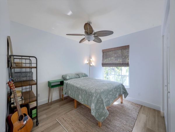 Vacation Home Sleeps 6 Guests in Naples FL NEW ARRIVAL CALL TODAY