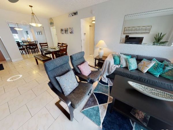 On Beach Hollywood Vacation Condo One Bedroom