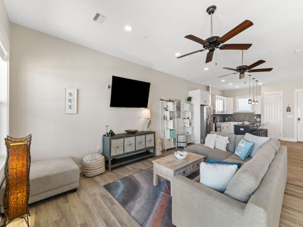 Port St. Joe Five Bedroom Vacation Home Right in Front of the Beach