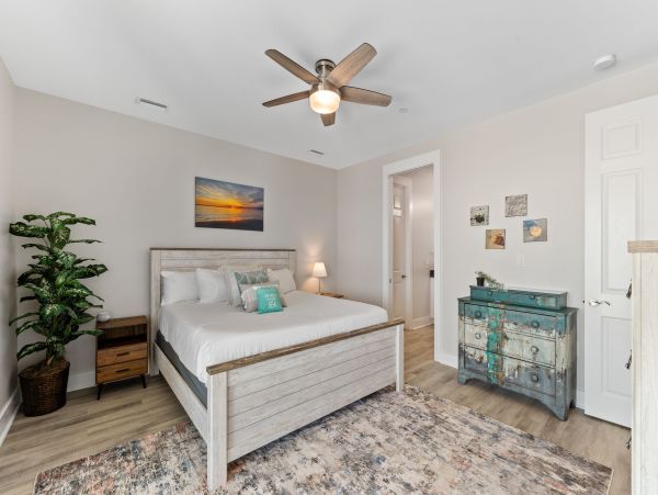 Port St. Joe Five Bedroom Vacation Home Right in Front of the Beach