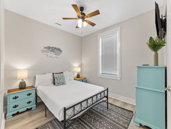 Port St. Joe Five Bedroom Vacation Home Right in Front of the Beach