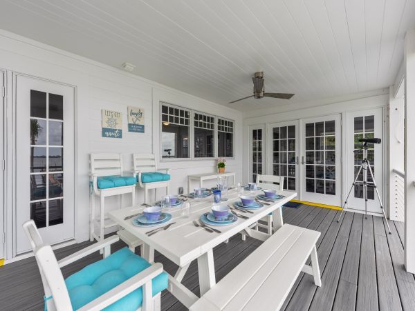 Steps to Beach Stuart Vacation Home Ten Bedroom