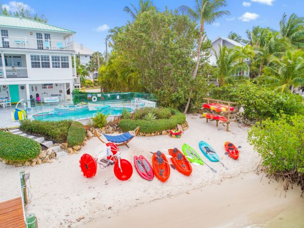 Steps to Beach Stuart Vacation Home Ten Bedroom