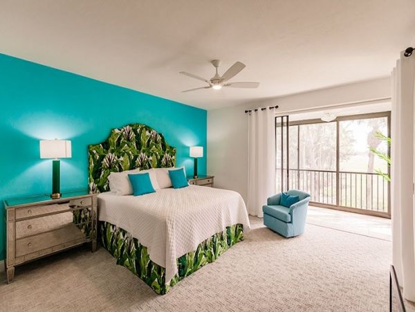 Charming Two Bedroom Vacation Condo in Naples