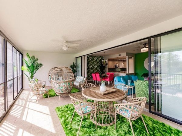 Charming Two Bedroom Vacation Condo in Naples