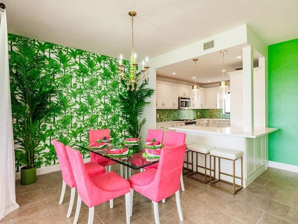 Charming Two Bedroom Vacation Condo in Naples