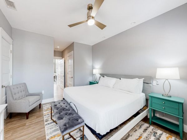Bay-Front Condo with 4 Bedrooms in Okaloosa Island