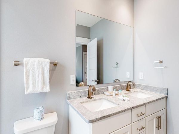 Bay-Front Condo with 4 Bedrooms in Okaloosa Island