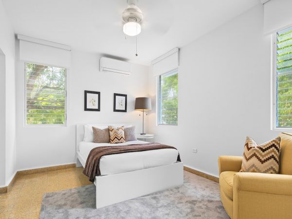 Contemporary 3-Bedroom Condo Prime Location in a Prestigious Area