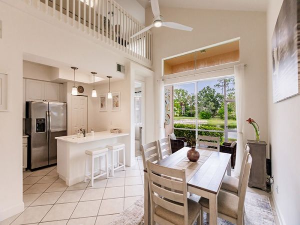 Elegant 3-bedroom 3-bathroom Home in Naples