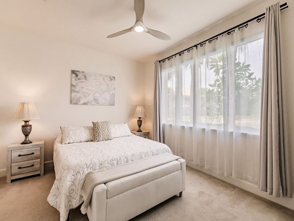 Elegant 3-bedroom 3-bathroom Home in Naples
