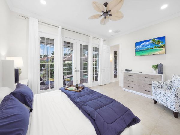 Waterfront Marco Island Vacation House
