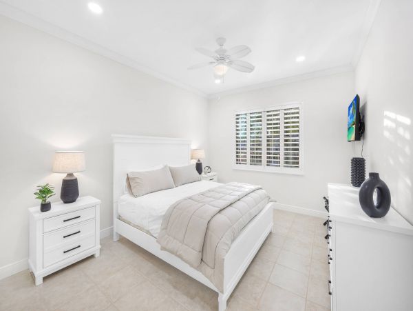 Waterfront Marco Island Vacation House
