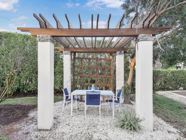Waterfront Marco Island Vacation House
