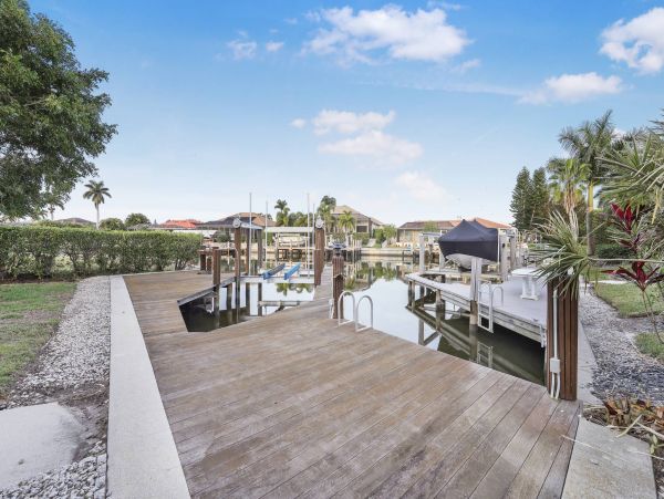 Waterfront Marco Island Vacation House