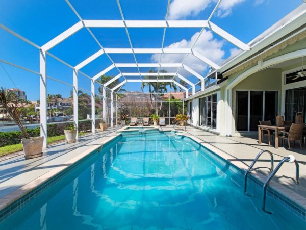 Bayfront Three Bedroom Plus Den Vacation Pool Home