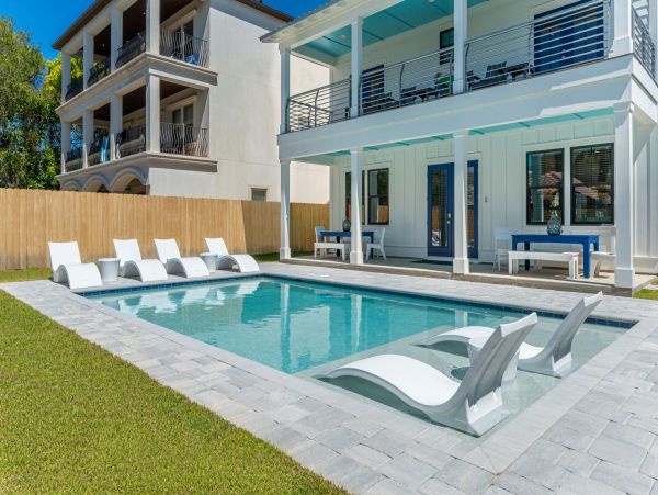 Walk to Beach Miramar Vacation Home Sleeps 23 Guests