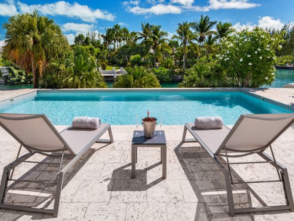 Four Bedroom Luxury Canal Front Rental Villa in Turks and Caicos