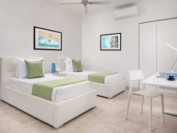 Four Bedroom Luxury Canal Front Rental Villa in Turks and Caicos