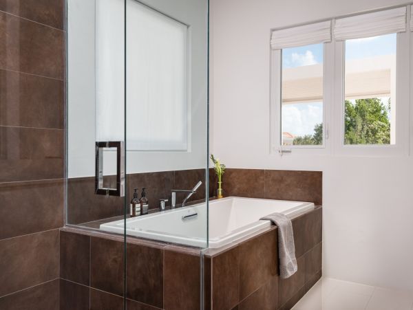 Four Bedroom Luxury Canal Front Rental Villa in Turks and Caicos