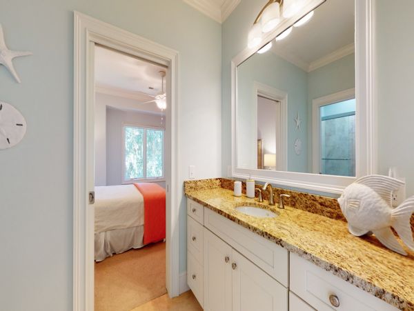 Hilton Head 6 Bedroom Home Ready to Fit Your Next Family Vacation!