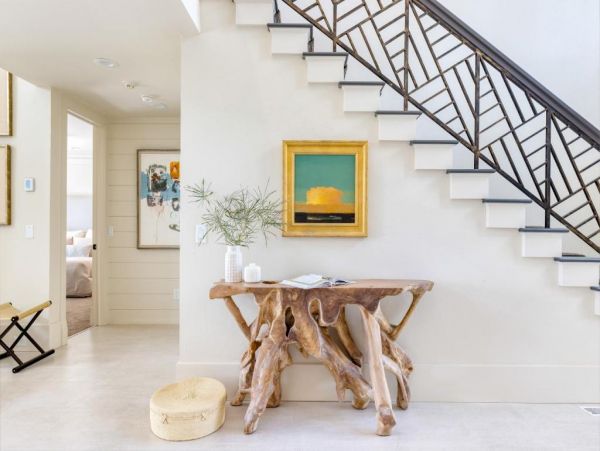 Just on Beach  Vacation Home Sleeps 14 Guests in Hilton Head