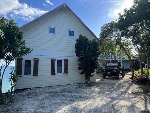 Oceanfront Bahamas Vacation Home Sleeps 14 Guests