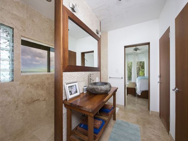 Oceanfront Bahamas Vacation Home Sleeps 14 Guests