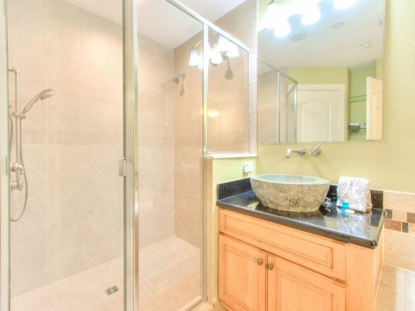 Clearwater Vacation Townhome Sleeps 9 Bedroom