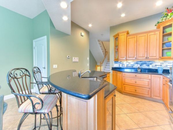 Clearwater Vacation Townhome Sleeps 9 Bedroom