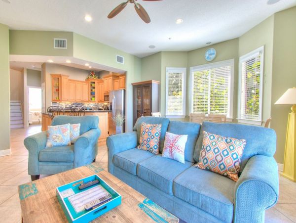 Clearwater Vacation Townhome Sleeps 9 Bedroom