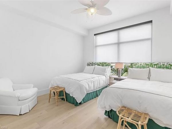 Naples Vacation Condo Sleeps 6 Guests