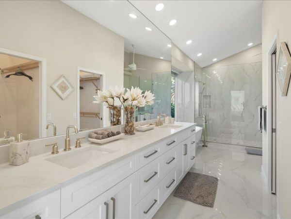 Bay Views Vacation Home Four Bedroom in Marco Island