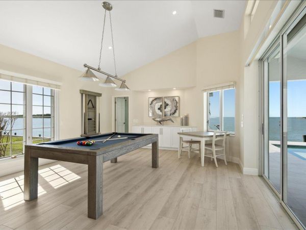 Bay Views Vacation Home Four Bedroom in Marco Island