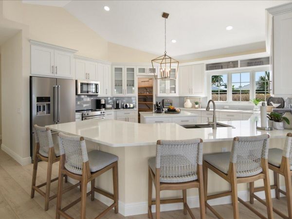 Bay Views Vacation Home Four Bedroom in Marco Island