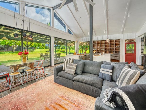 Kilauea Vacation Rental with Stunning Views