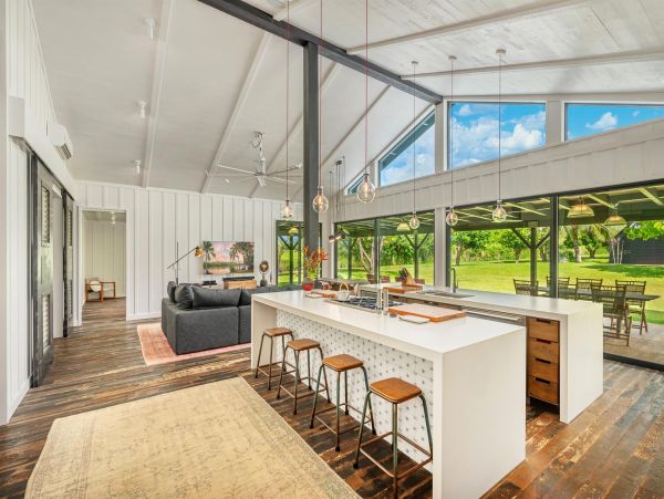 Kilauea Vacation Rental with Stunning Views