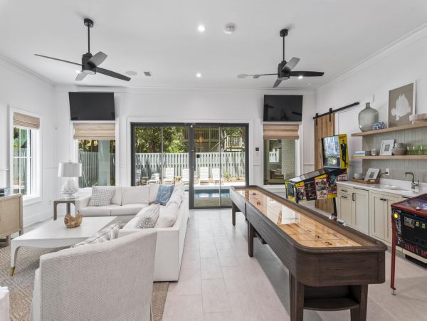 Seagrove Beach 7 Bedroom Home with Pool, Walk to Beach