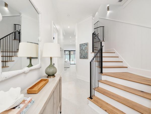 Seagrove Beach 7 Bedroom Home with Pool, Walk to Beach
